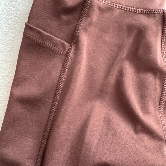 Victoria's Secret VSX Essential High-Rise Pocket Leggings 25" (XS/Short) - Picture 7 of 10